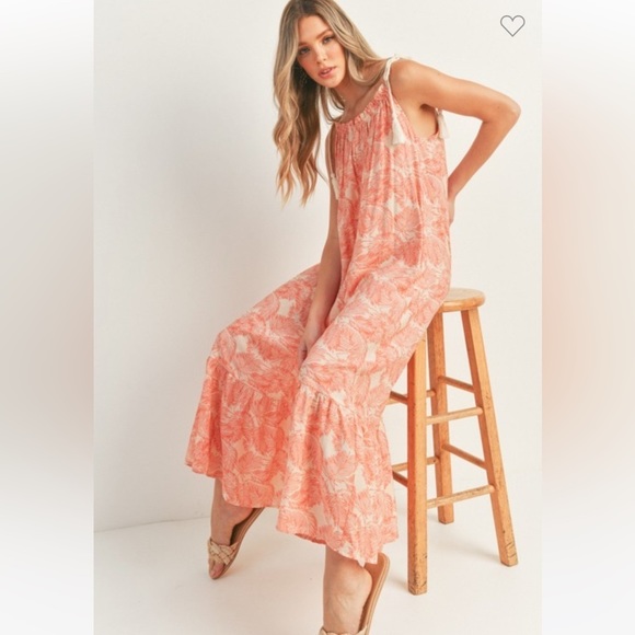 23 Woven leaf print jumpsuit - Picture 7 of 7